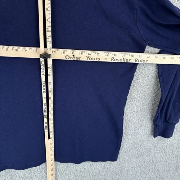 Vintage Cleveland Indians Shirt Men's XL Navy Blue Turtleneck Majestic USA Made - Picture 6 of 7